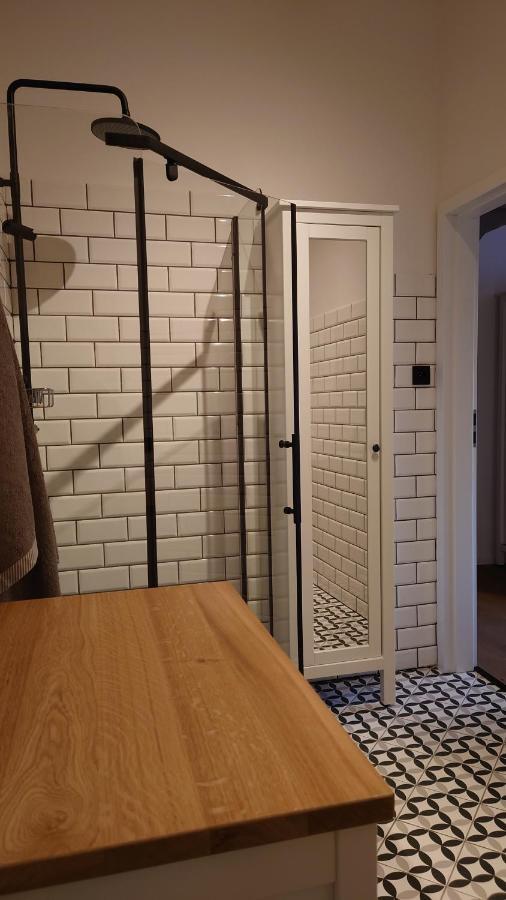 Apartamenty Stonehenge Sosnowiec Exteriör bild