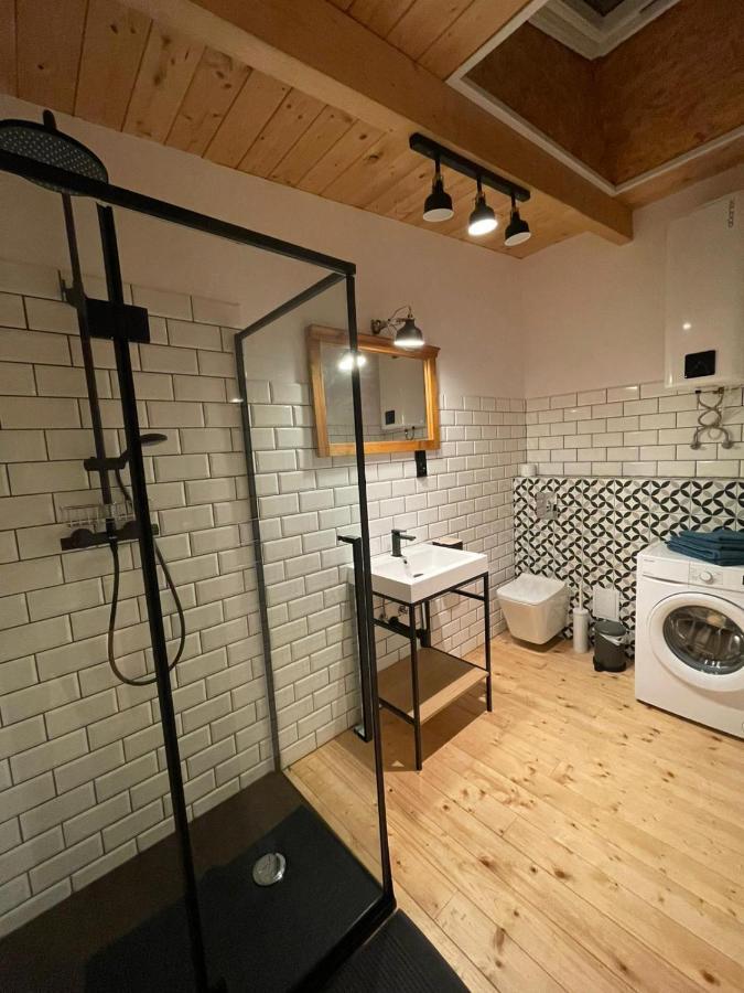 Apartamenty Stonehenge Sosnowiec Exteriör bild