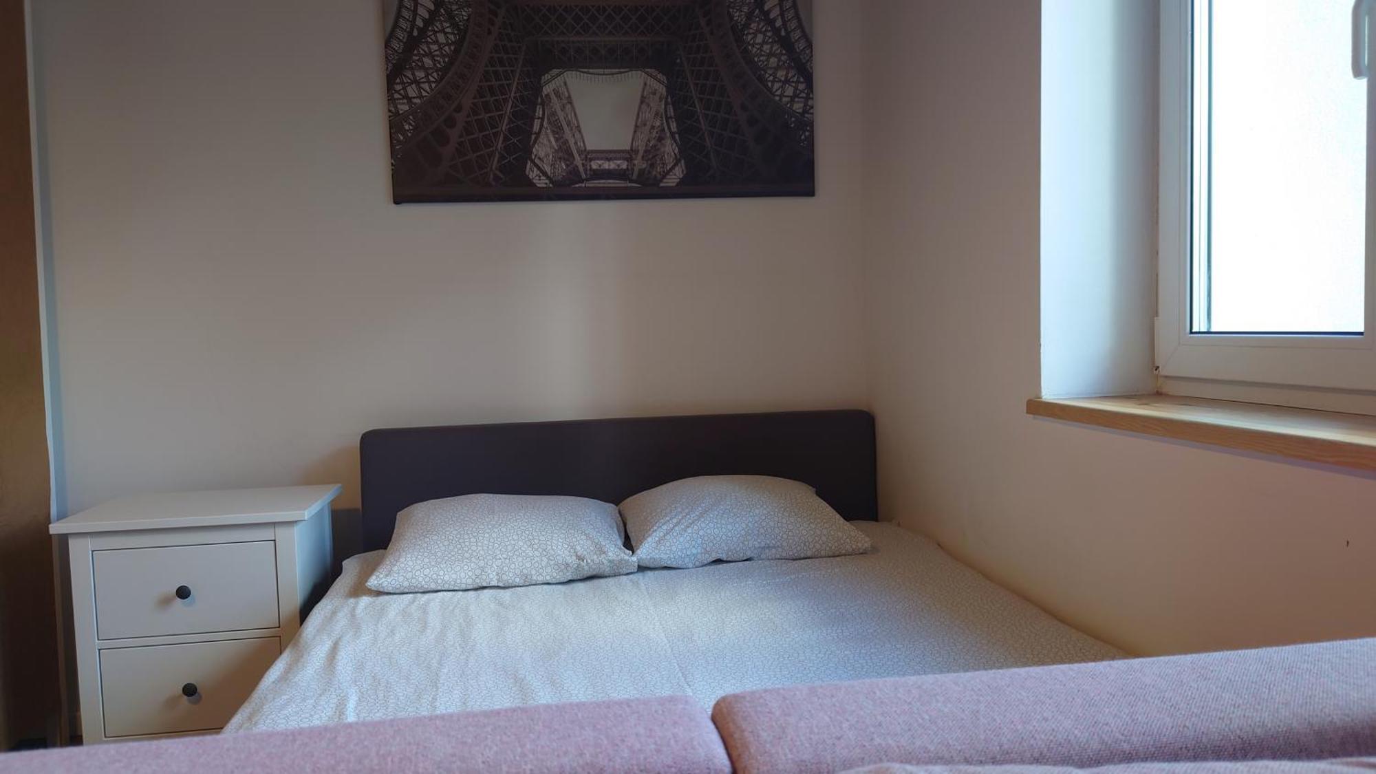 Apartamenty Stonehenge Sosnowiec Rum bild